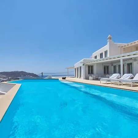 Mykonos On The Rocks *